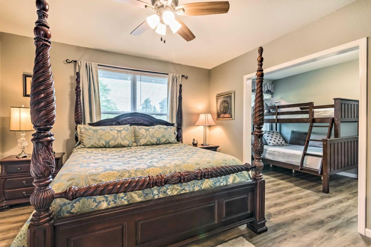 Remodeled Downtown Hot Springs Home With Porch Exterior photo
